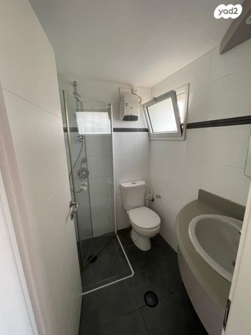 גג/ פנטהאוז, מאיר בעל הנס 20, מרום נווה, רמת יצחק, רמת גן