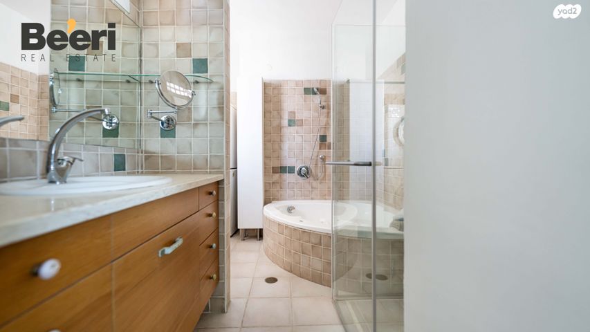 דירה, חזון אי"ש 129, גני מרום, רמת גן