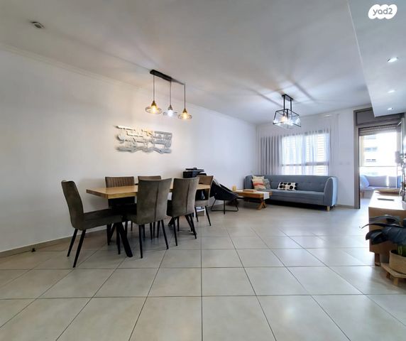 דירה, שדרות רוטשילד 40, אשדוד