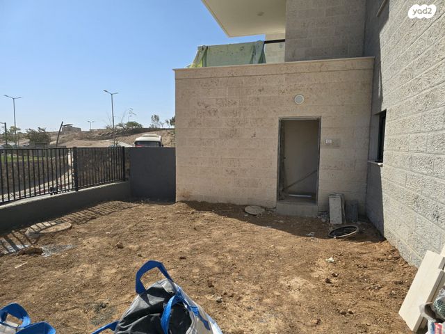 דירת גן, ירושלים 30, יהושפט, ערד