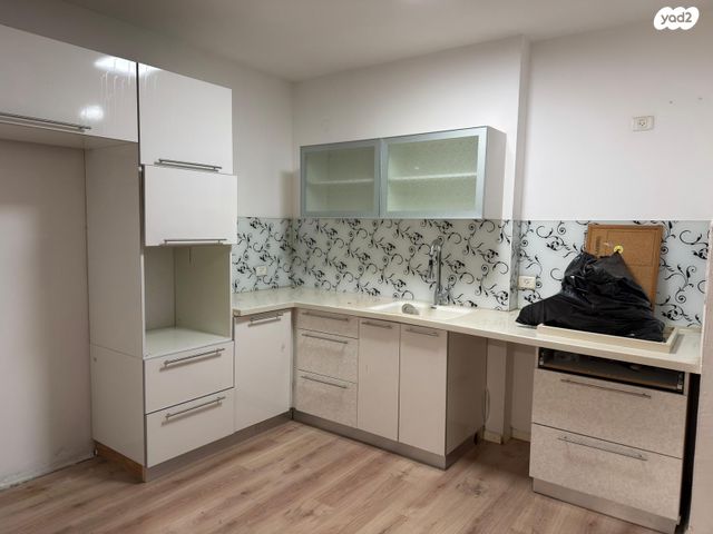 שדרות גושן 11