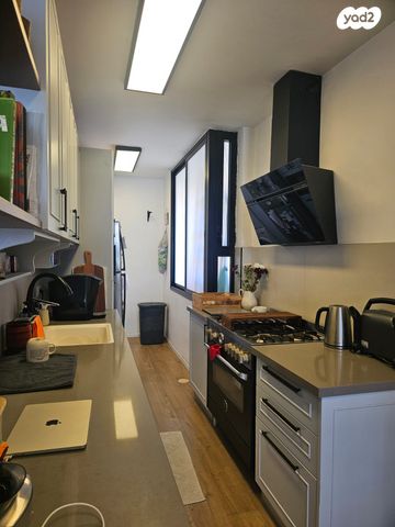 דירה, השניים, בורוכוב, גבעתיים