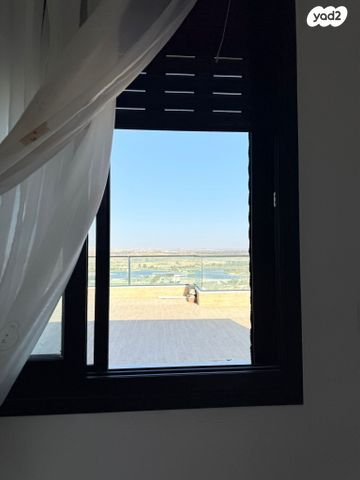 גג/ פנטהאוז, נחל פרת, פארק הנחל, באר שבע