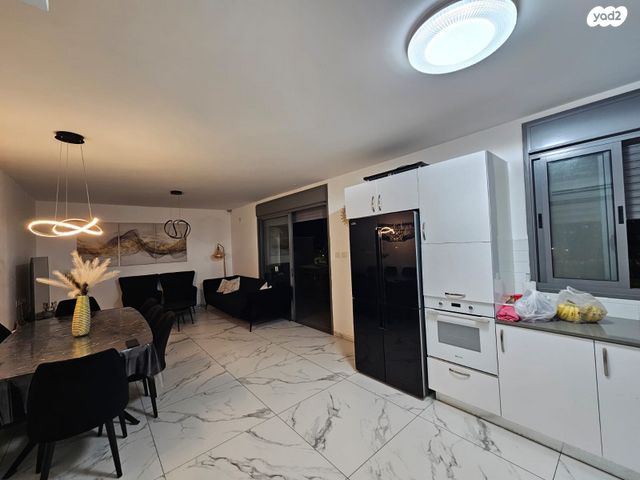 דירה, נתיבות