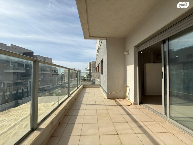 דירה, מירון, אורנים, מעלות תרשיחא