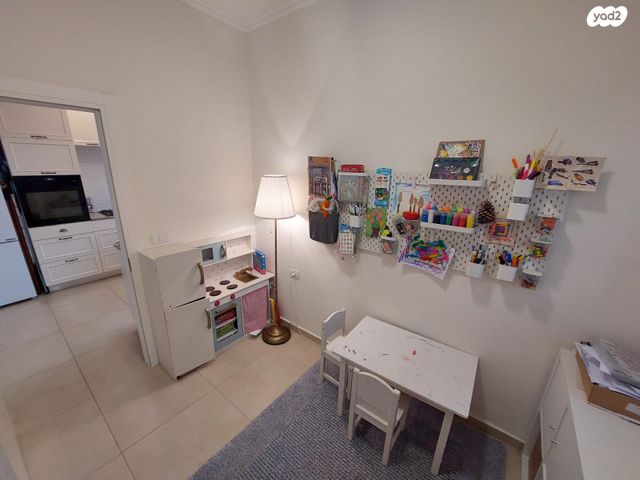 דירה, חולון