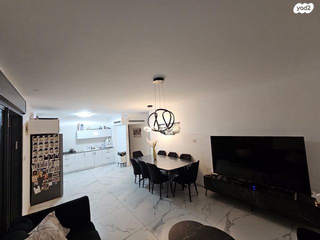 דירה, נתיבות