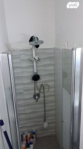 בית פרטי/ קוטג', מקור ברוך, מרכז העיר, קרית אתא