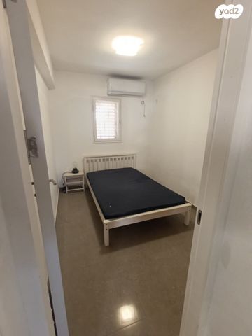 דירה, שמעון בר גיורא 3, שכונה ד', באר שבע