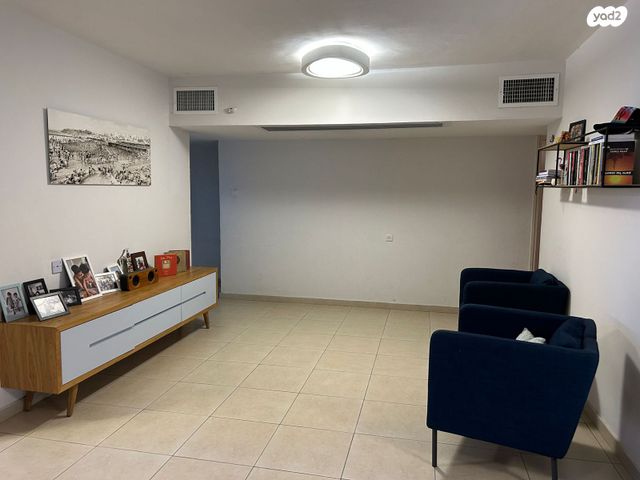 דירה, התבור, גבעת סביון, גני תקווה