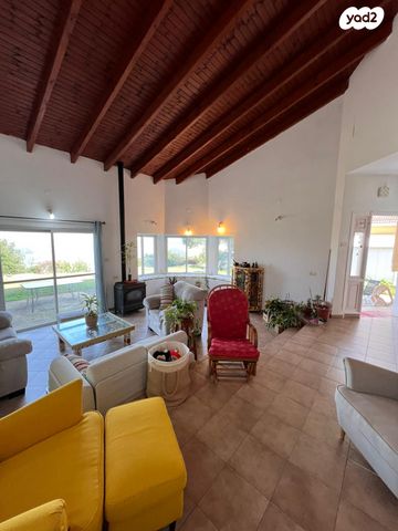 בית פרטי/ קוטג', המורג, קציר, קציר