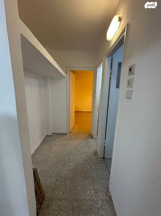 דירה, יוסף אהרונוביץ' 39, שיכון ותיקים, חולון