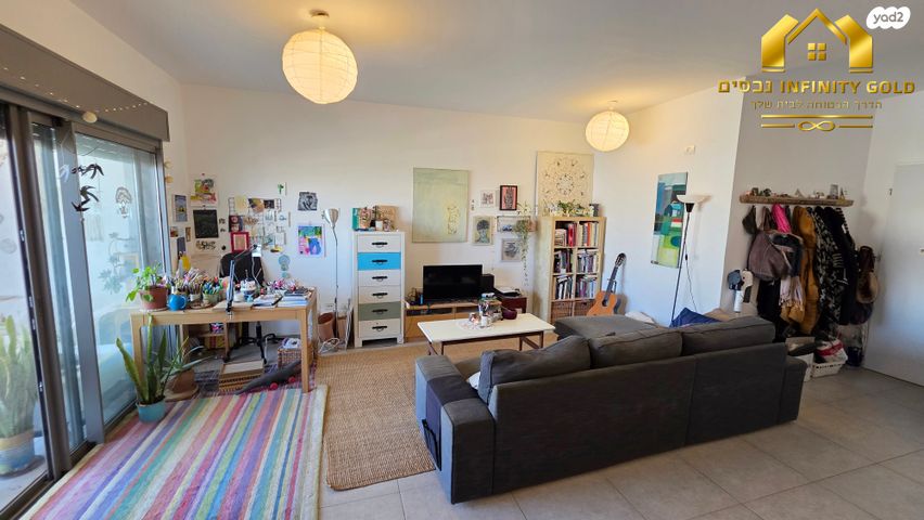 דירה, סביון, הפרחים, חריש