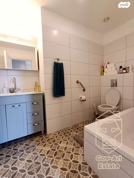 דירה, אלעזר המודעי, קטמון הישנה, ירושלים