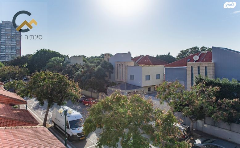 גג/ פנטהאוז, רמות מנחם, הוד השרון