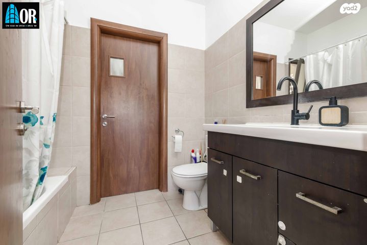 דירה, שדרות האלונים, פארק המושבה, באר יעקב