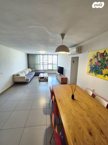 דירה, שמריהו לוין, רסקו ב', חולון