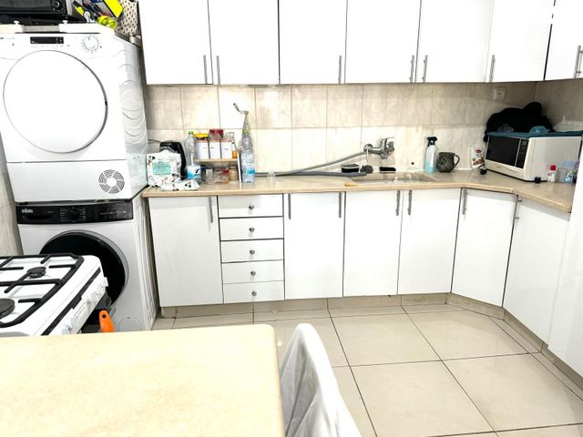 דירה, הנביאים 13, הנביאים, בת ים