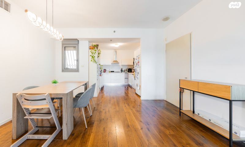 דירה, גולדה מאיר, מתחם 1200, הוד השרון