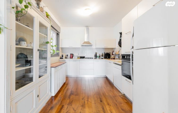 דירה, גולדה מאיר, מתחם 1200, הוד השרון