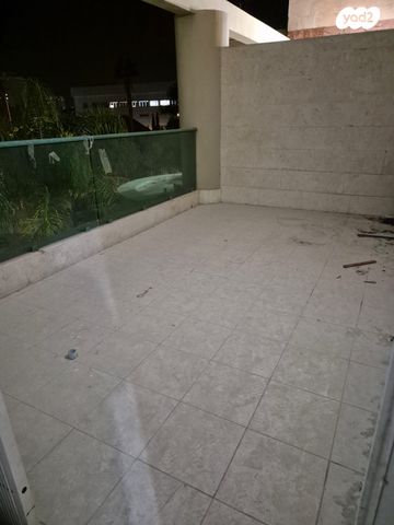 דירה, רחובות החדשה, רחובות