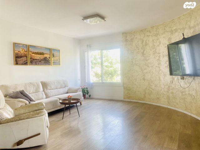 דירה, עמק דותן 21, הנחלים, מודיעין מכבים רעות