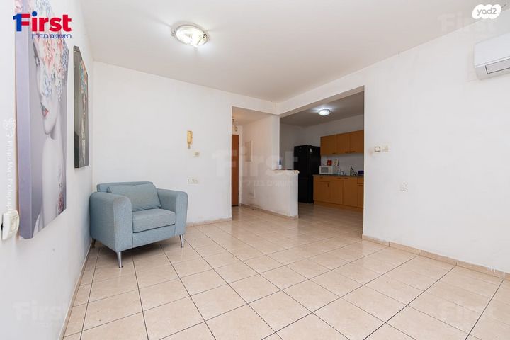 דירה, החצב, רמות יצחק, נשר