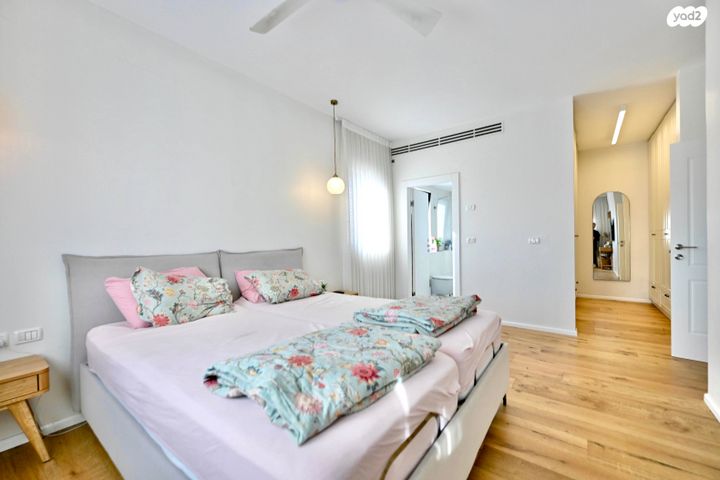 דו משפחתי, וילה דורי, שכונת הדגל, נס ציונה