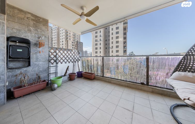 דירה, גולדה מאיר, מתחם 1200, הוד השרון