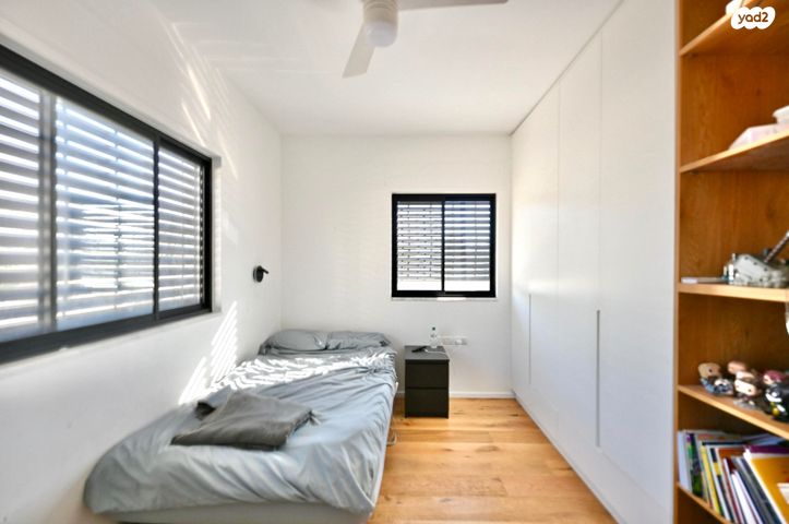 דו משפחתי, וילה דורי, שכונת הדגל, נס ציונה