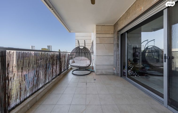 דירה, גולדה מאיר, מתחם 1200, הוד השרון