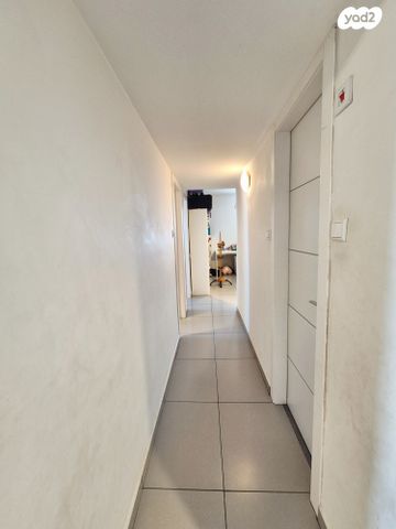 דירה, שמריהו לוין, רסקו ב', חולון