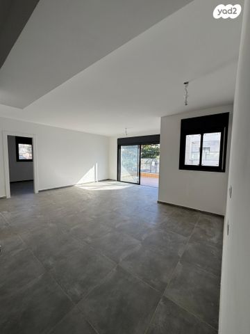 דירה, הלל 11, אלעד, אלעד