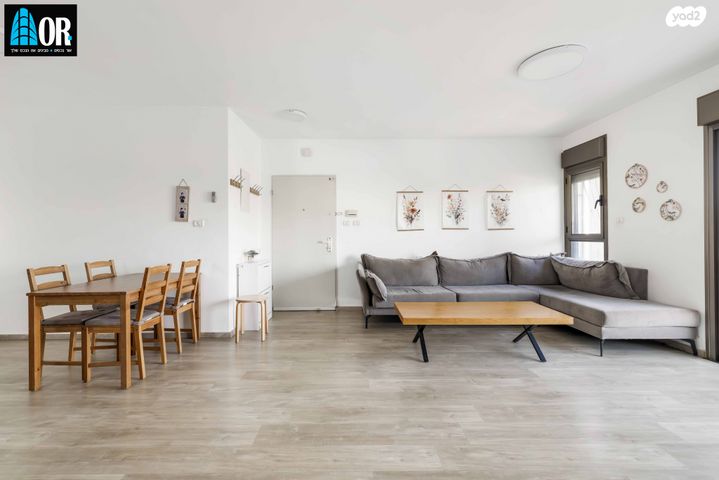 דירה, שדרות האלונים, פארק המושבה, באר יעקב