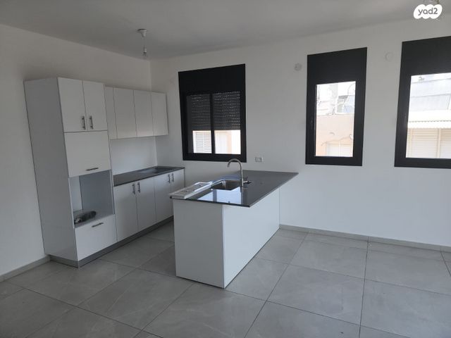 דירה, החשמונאים, גרין ועם, חולון