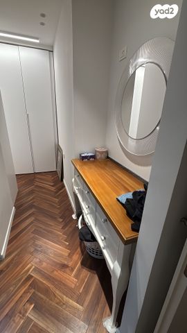 דירה, נתן אלתרמן, הרצליה