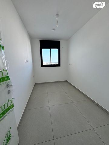 דירה, שמואל סלנט 57, המרכז השקט / מרכז העיר, פתח תקווה