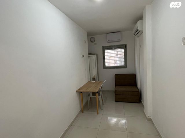 דירה, הרב קוקיס 12, עצמאות יוספטל, בת ים