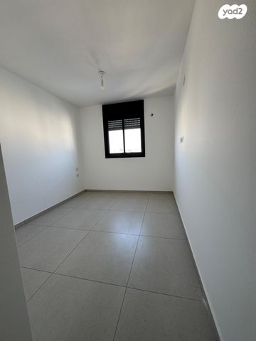 דירה, שמואל סלנט 57, המרכז השקט / מרכז העיר, פתח תקווה