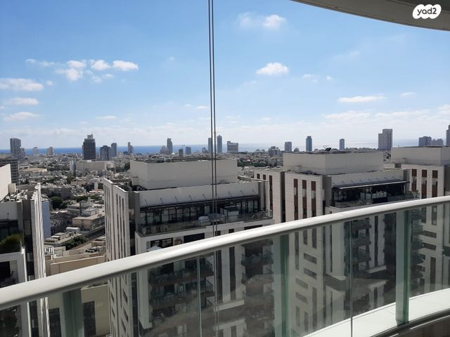 דירה, גרציאני יצחק, גני שרונה, קרית הממשלה, תל אביב יפו