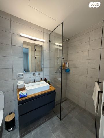 דירה, ניסים אלוני 2, צמרות איילון, פארק צמרת, תל אביב יפו