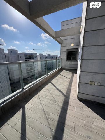 דירה, דרך ארץ, עיר היין, אשקלון