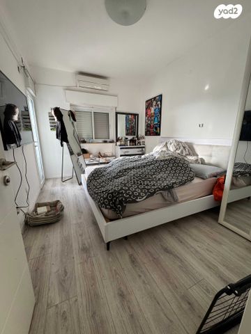 גבעת הורדים, רסקו