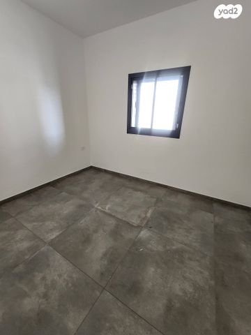 דירה, הצנחנים 15, נווה שרת, תל אביב יפו