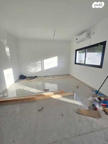 דו משפחתי, דוד רמז, קרית אלון, פתח תקווה