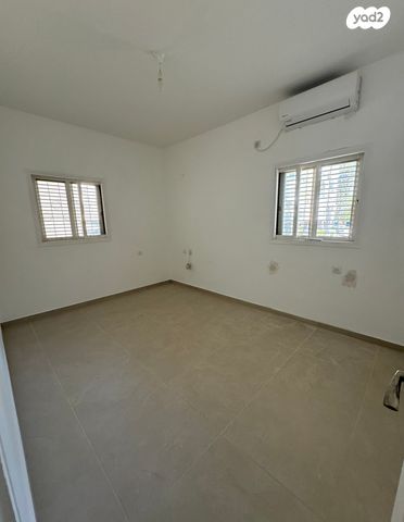 דירה, רמת הגולן, קרית שרת מזרח, חולון