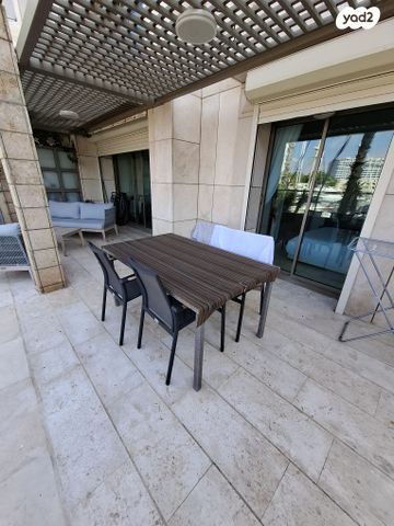 דירה, מרינה, הרצליה