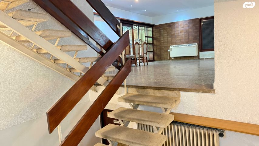 בית פרטי/ קוטג', בנימין, תל בנימין, רמת גן