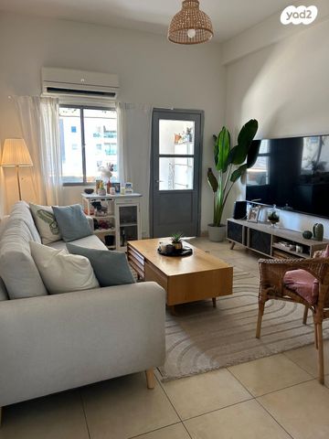 אשתורי הפרחי 