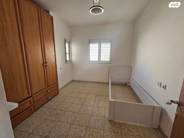 דירה, סירקין, פועלי הרכבת, גבעתיים